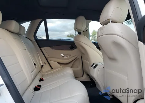 2018 Mercedes-Benz Glc 300 4Matic from USA, damaged, VIN WDC0G4KB8JV100072